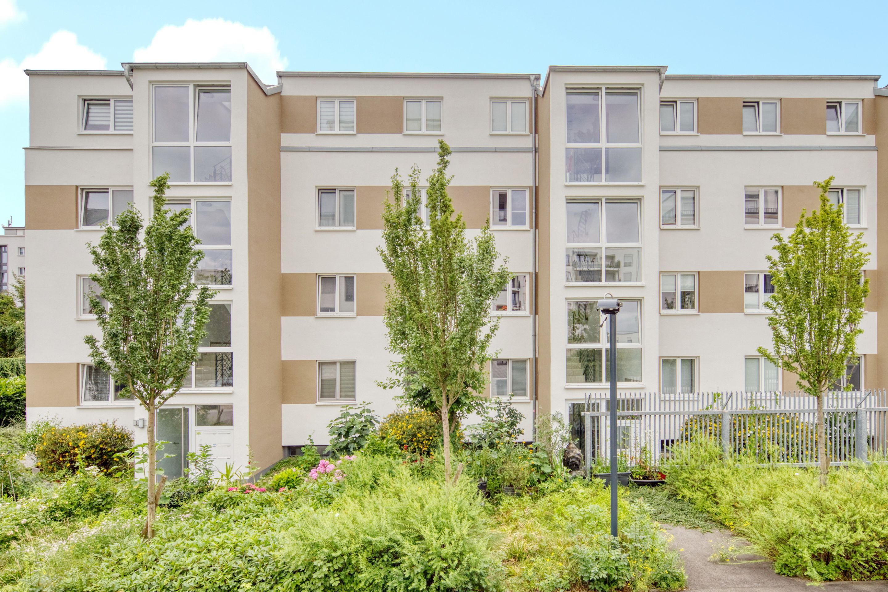 Attraktive 3-Zimmer-Wohnung in Köln-Marienburg mit Balkon